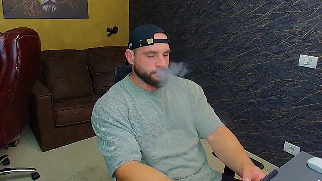 AdamJamesonn online show from 06/22/26, 04:53