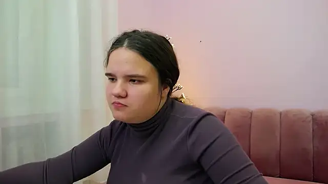 AdeleCruz online show from 01/17/25, 11:27