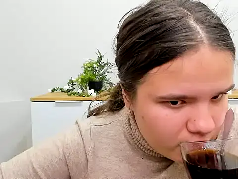 AdeleCruz online show from 01/25/25, 04:13