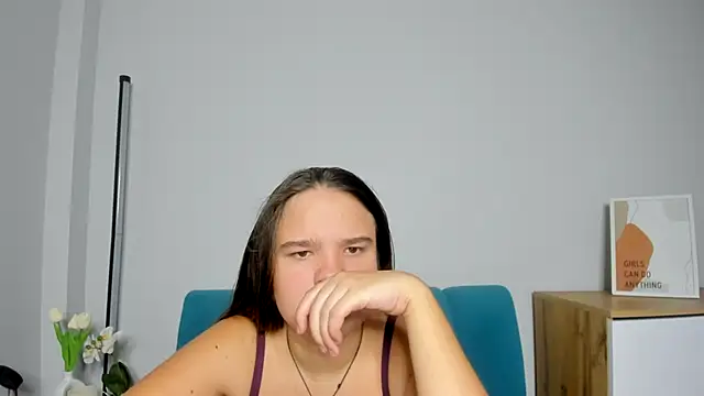 AdeleCruz online show from 10/15/25, 07:41