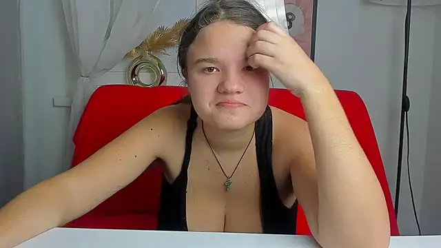 AdeleCruz online show from 02/01/26, 12:59