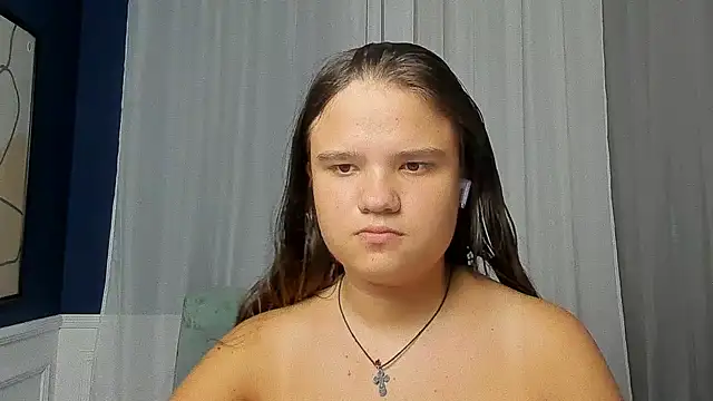 AdeleCruz online show from 07/17/26, 11:50