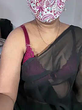 Snapshot of ArathyNambyarMallu chatting on 03/17/26, 11:24 ArathyNambyarMallu online show from 03/17/26, 11:24