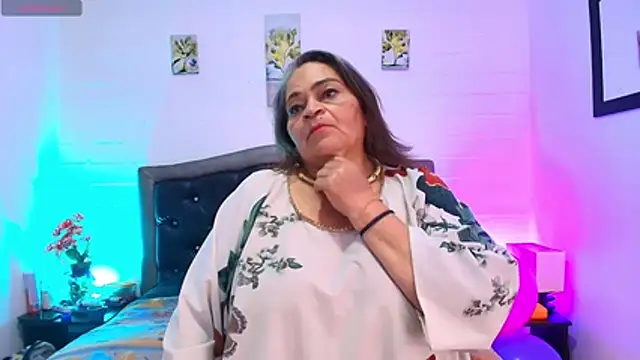 VickyBoobss online show from 04/09/26, 07:41