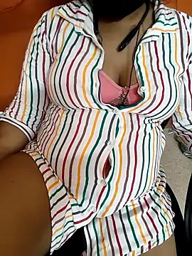 Lolitatamil online show from 04/07/26, 09:15