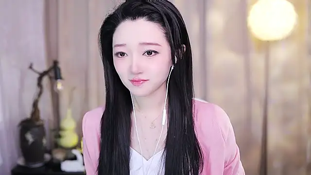 Snapshot of Zoe-99 chatting on 01/09/26, 12:30 Zoe-99 online show from 01/09/26, 12:30