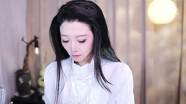 Snapshot of Zoe-99 chatting on 01/15/26, 01:26 Zoe-99 online show from 01/15/26, 01:26