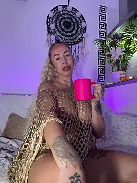 CheekyChels online show from 02/15/26, 04:58