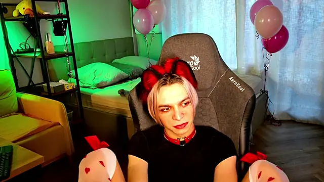 leon yuugen online show from 02/08/25, 10:29