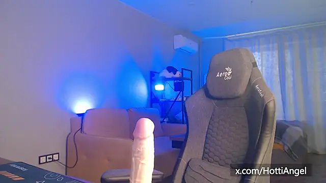 leon yuugen online show from 12/02/25, 10:31