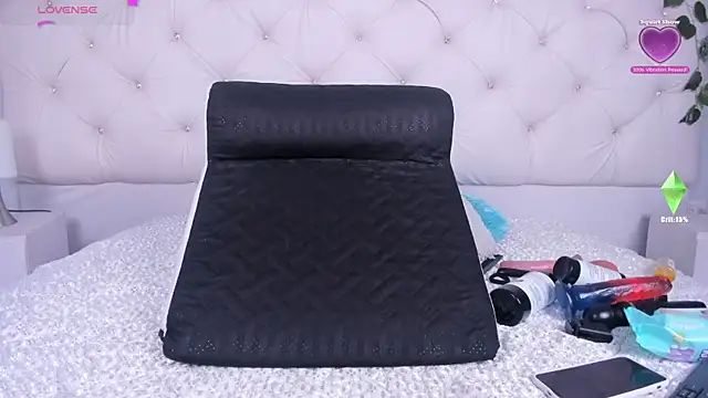 Snapshot of kathy_bakerr chatting on 02/09/25, 01:56 kathy bakerr online show from 02/09/25, 01:56