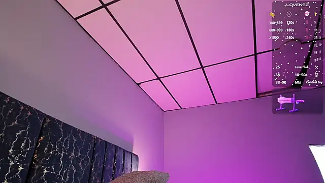 Snapshot of kathy_bakerr chatting on 09/13/25, 08:52 kathy bakerr online show from 09/13/25, 08:52