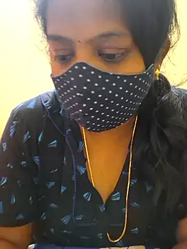 Snapshot of kanikasree chatting on 01/11/26, 04:56 kanikasree online show from 01/11/26, 04:56