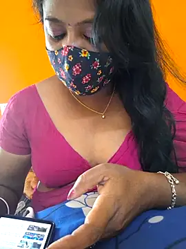 Snapshot of kanikasree chatting on 03/11/26, 03:34 kanikasree online show from 03/11/26, 03:34