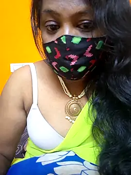 Snapshot of kanikasree chatting on 04/10/26, 06:23 kanikasree online show from 04/10/26, 06:23