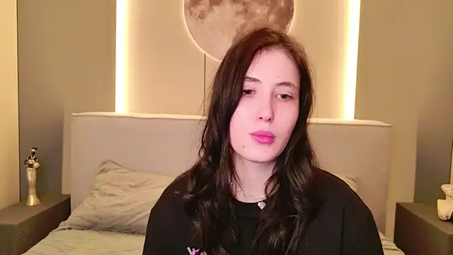 EmmaLawrens online show from 02/21/26, 08:54