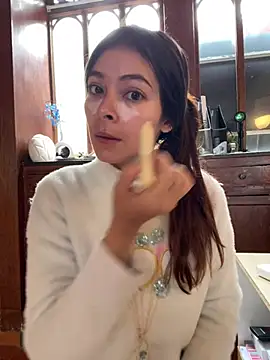 Snapshot of Aleska_Miami chatting on 03/19/26, 01:59 Aleska Miami online show from 03/19/26, 01:59