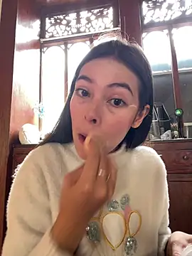 Snapshot of Aleska_Miami chatting on 03/24/26, 02:33 Aleska Miami online show from 03/24/26, 02:33