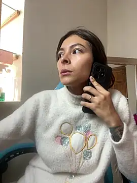 Snapshot of Aleska_Miami chatting on 03/31/26, 04:07 Aleska Miami online show from 03/31/26, 04:07