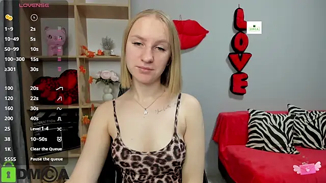 BeautyBlondy online show from 11/04/25, 01:10
