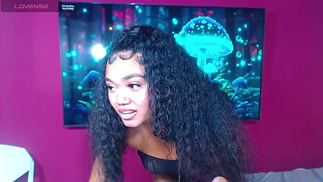 Snapshot of JasmineRose7 chatting on 02/11/25, 08:58 JasmineRose7 online show from 02/11/25, 08:58