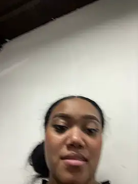 Snapshot of JasmineRose7 chatting on 03/18/25, 07:41 JasmineRose7 online show from 03/18/25, 07:41