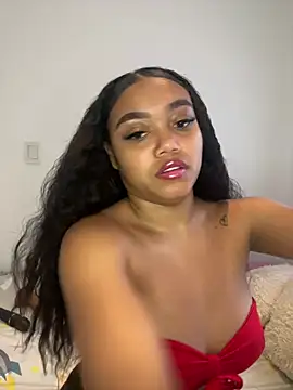 Snapshot of JasmineRose7 chatting on 03/16/26, 11:47 JasmineRose7 online show from 03/16/26, 11:47