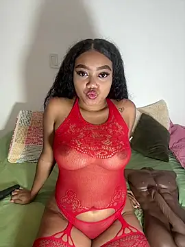 Snapshot of JasmineRose7 chatting on 03/18/26, 12:30 JasmineRose7 online show from 03/18/26, 12:30