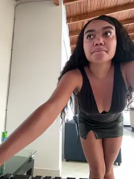 Snapshot of JasmineRose7 chatting on 03/22/26, 12:41 JasmineRose7 online show from 03/22/26, 12:41