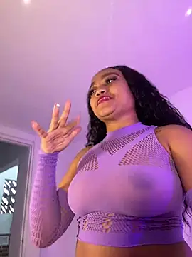 Snapshot of JasmineRose7 chatting on 03/31/26, 12:16 JasmineRose7 online show from 03/31/26, 12:16