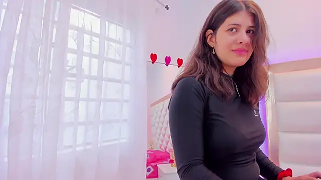 MiaQueen021 online show from 03/07/25, 12:34