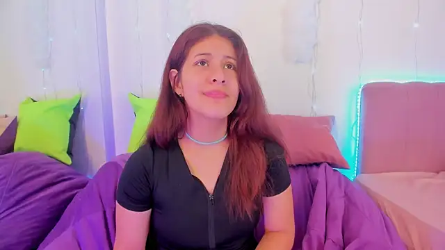 MiaQueen021 online show from 10/07/25, 12:57