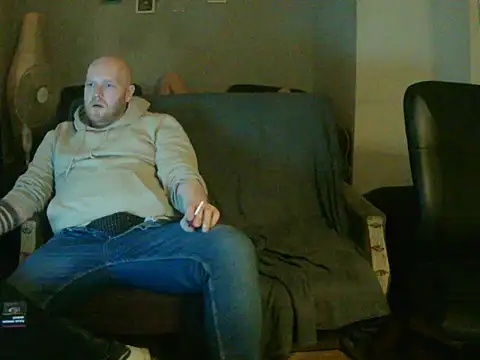 Snapshot of GaySexxPL chatting on 04/12/26, 08:52 GaySexxPL online show from 04/12/26, 08:52