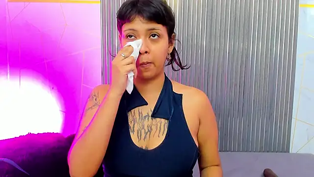 Snapshot of gabriela_cortez chatting on 03/20/26, 03:00 gabriela cortez online show from 03/20/26, 03:00