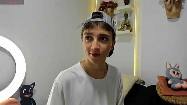 Snapshot of jeremy_salvatore chatting on 11/06/25, 02:12 jeremy salvatore online show from 11/06/25, 02:12