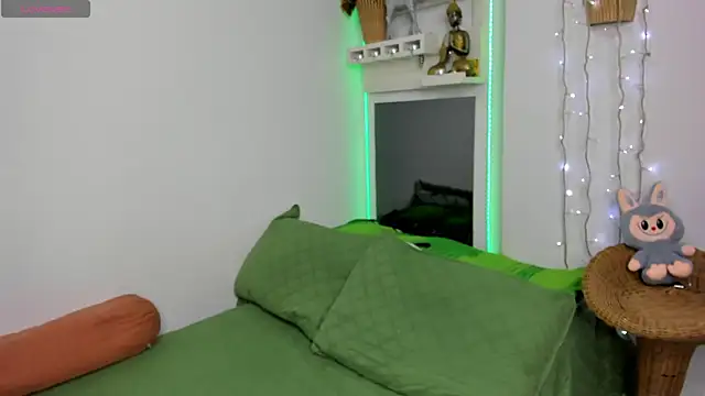 Snapshot of jeremy_salvatore chatting on 12/18/25, 01:22 jeremy salvatore online show from 12/18/25, 01:22