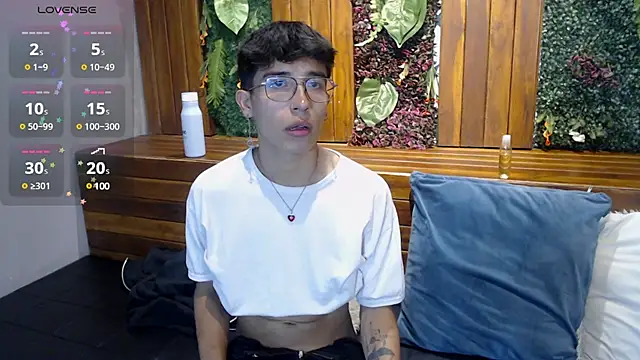 tim  fox online show from 02/10/25, 07:49