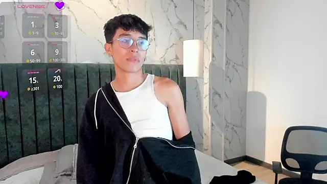 tim  fox online show from 02/21/25, 03:43