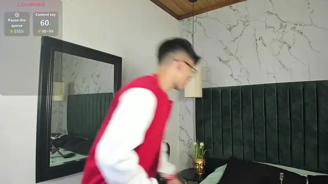 Snapshot of tim__fox chatting on 02/20/26, 11:54 tim fox online show from 02/20/26, 11:54