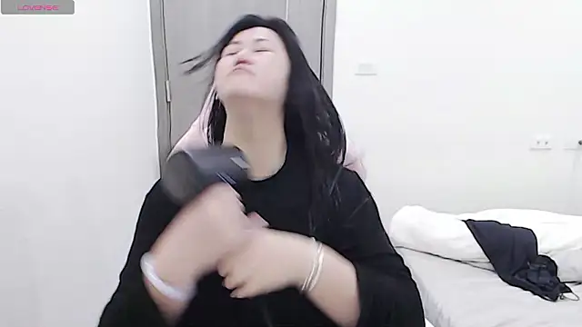 minnie9009 online show from 01/09/26, 03:15