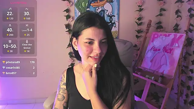 Snapshot of valu_557 chatting on 03/08/26, 02:04 valu 557 online show from 03/08/26, 02:04