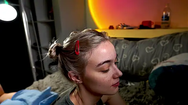 ileanacampbe online show from 01/27/25, 05:58