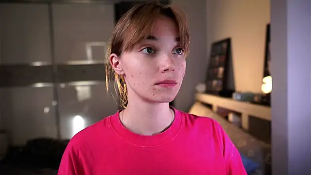 ileanacampbe online show from 09/23/25, 04:15