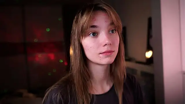 ileanacampbe online show from 10/13/25, 04:34