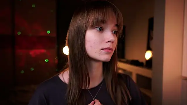 ileanacampbe online show from 11/07/25, 04:23