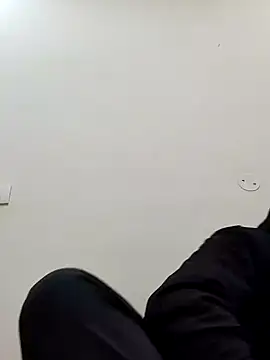 13lusty online show from 01/08/25, 11:21