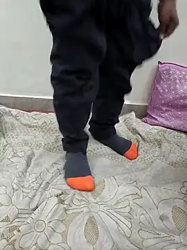 13lusty online show from 03/10/25, 08:37