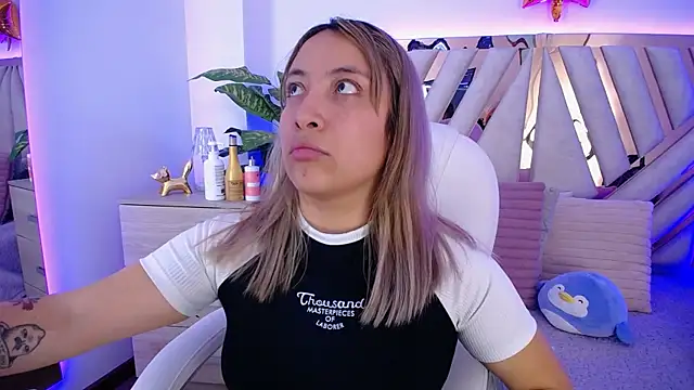 NyxAndria 1 online show from 01/24/25, 08:43