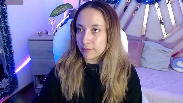 NyxAndria 1 online show from 12/04/25, 10:29