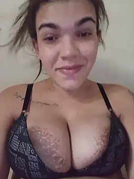 Snapshot of oliveira_k chatting on 10/23/25, 08:40 oliveira k online show from 10/23/25, 08:40